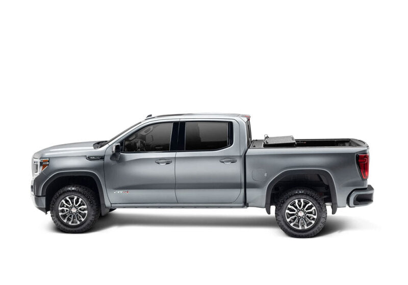 UnderCover 19-23 Chevy/GMC Silverado/Sierra 69.6in Fusion Bed Cover - North Sky Blue Metallic