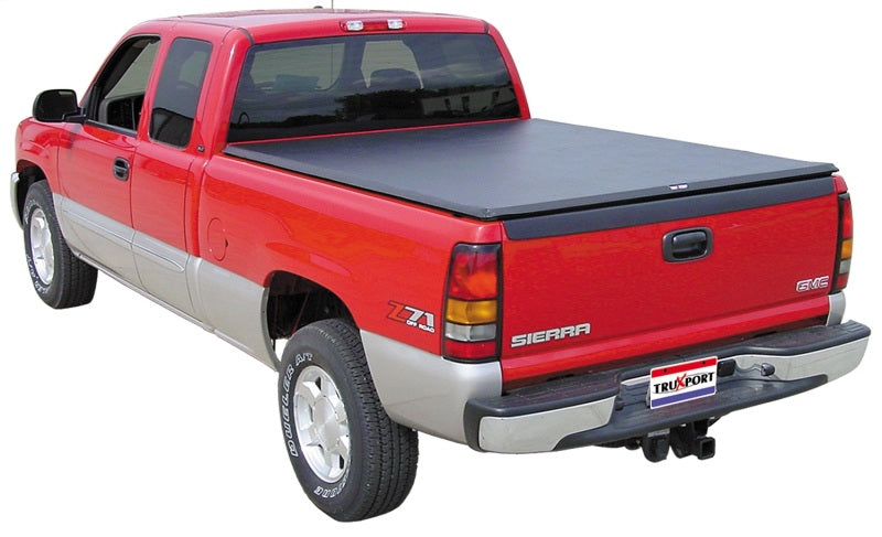 Truxedo 04-07 GMC Sierra & Chevrolet Silverado 1500 Classic 5ft 8in TruXport Bed Cover