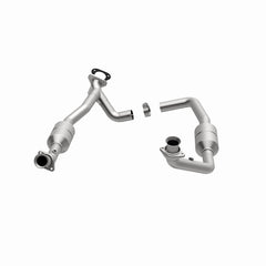 Magnaflow Conv DF 2002 Ford E-Series Vans 5.4L