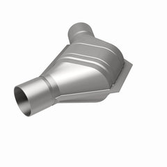 MagnaFlow Conv Univ 2.00inch Angled In / Out