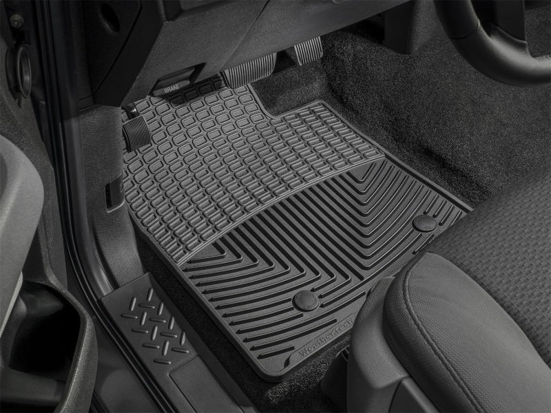 WeatherTech 07+ Saturn Aura Front Rubber Mats - Black