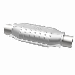 MagnaFlow Conv Universal 3in Inlet/Outlet Center/Center Oval 12in Body L x 6.5in W x 16in Overall L