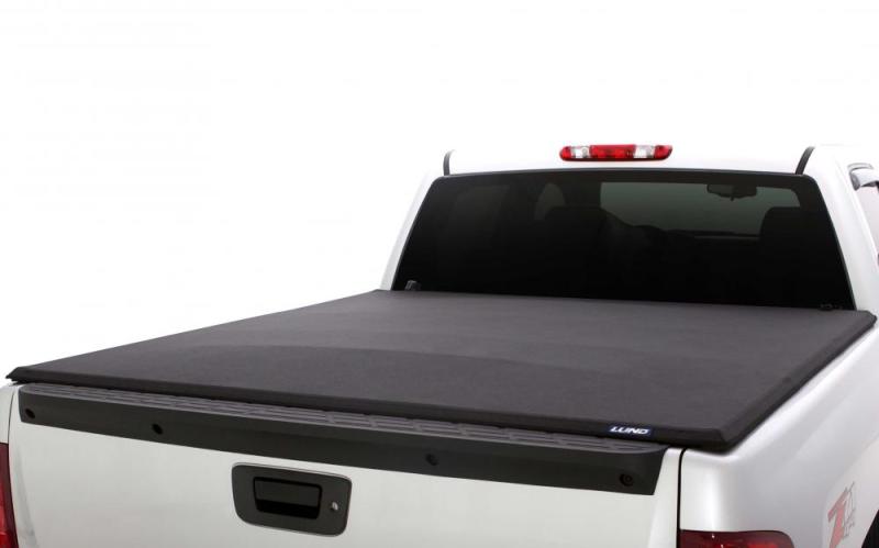 Lund 05-12 Dodge Dakota (5ft. Bed w/o Utility TRack) Genesis Elite Roll Up Tonneau Cover - Black