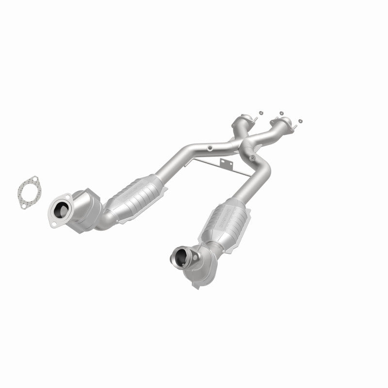 Magnaflow Conv DF 96-98 4.6L *California*