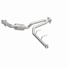 MagnaFlow 18-20 Ford F-150 V6 3.3L Right Underbody Direct-Fit Catalytic Converter