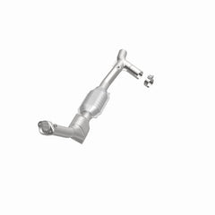 MagnaFlow Conv DF 97-98 Ford Trucks 5.4L