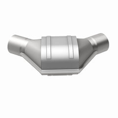 MagnaFlow Conv Univ 2.50inch Angled Inlet/Outlet