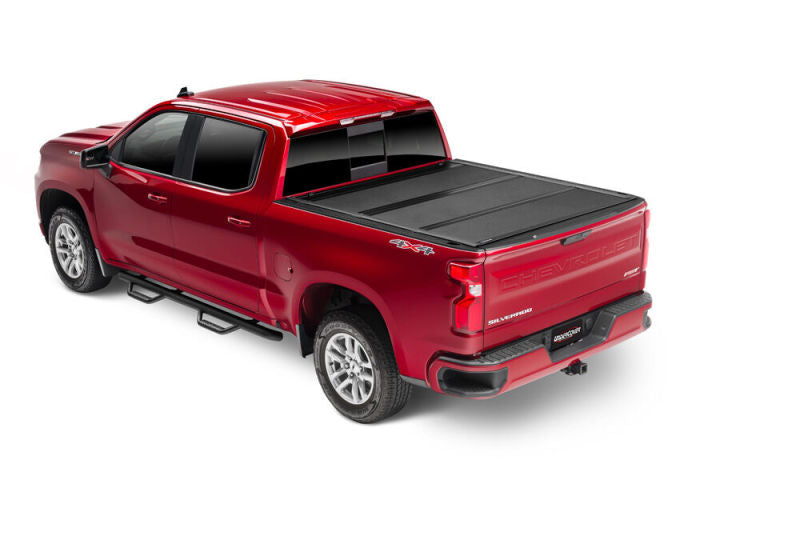 UnderCover 14-18 Chevy Silverado 1500 (19 Legacy) 5.8ft Armor Flex Bed Cover - Black Textured