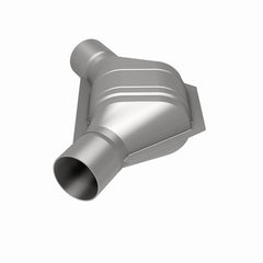 MagnaFlow Conv Universal 2.25 Angled In/Out Front CA