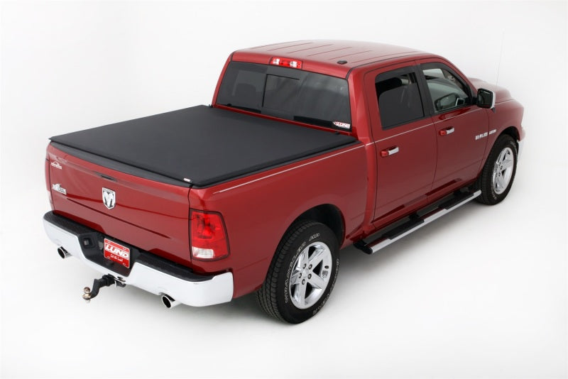 Lund 02-17 Dodge Ram 1500 (5.5ft. Bed) Genesis Elite Tri-Fold Tonneau Cover - Black