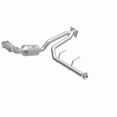 MagnaFlow 18-20 Ford F-150 V6 3.3L Right Underbody Direct-Fit Catalytic Converter