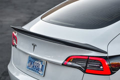 VR Aero 2018+ Tesla Model 3Matte Carbon Fiber Trunk Spoiler