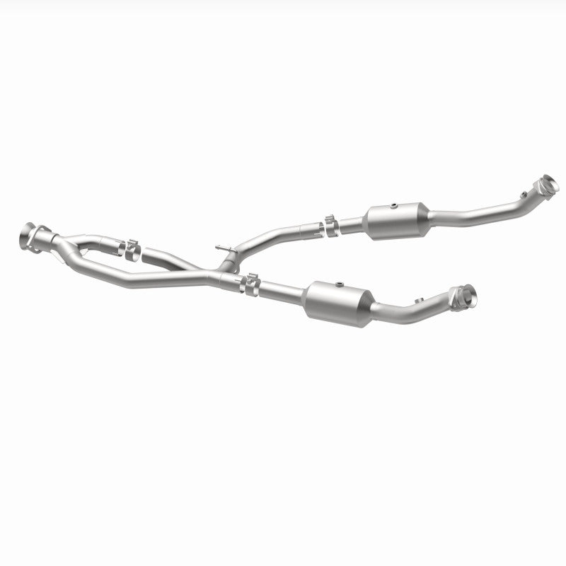 MagnaFlow 20-21 Ford Transit-150 Single Underbody V6 3.5L RWD Direct-Fit Catalytic Converter