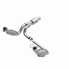 MagnaFlow Conv DF 09-13 Chevy Avalanche 5.3L