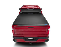 Lund 14-17 Chevy Silverado 1500 (5.5ft. Bed) Genesis Tri-Fold Tonneau Cover - Black